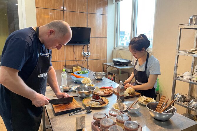 Private Cooking Class with 5 dishes of your choice - Starting at 8 P. Gia Ngư in Hanoi’s Old Quarter
