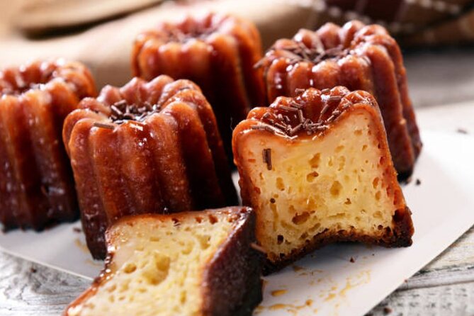 Private cooking lesson - Canelés in 3 gourmet recipes - The financier version adds a smart change of pace