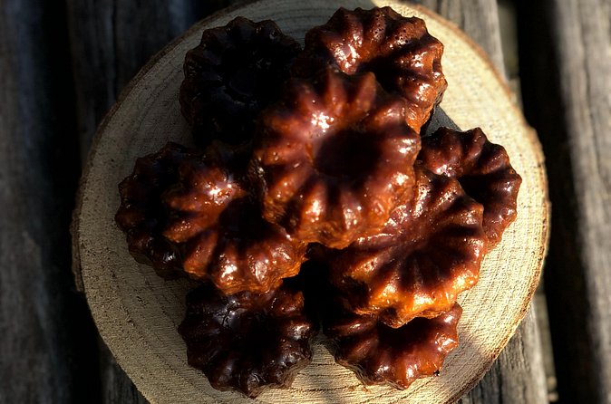 Private cooking lesson - Canelés in 3 gourmet recipes - The timing needs extra attention
