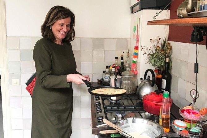 Private Dutch Pancake Cooking Class in an Amsterdam Canal Home - Arriving at Amstel 264 for a home-style Amsterdam meal