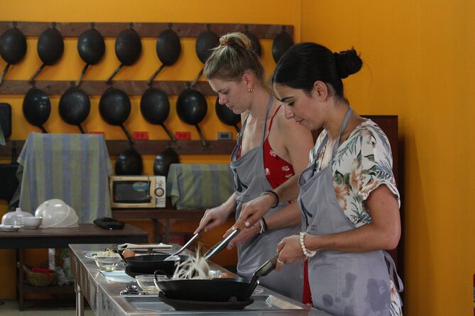 Private Half-Day Thai Cooking Class in Chiang Mai - Choosing Your Thai Dishes