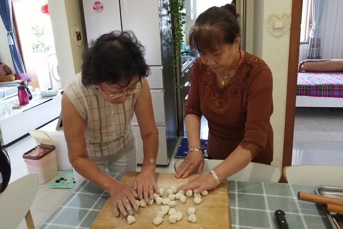 Private Home Cooking Class:Dumpling Cooking Class Tour in Xi'an - Meeting at 10:00 am and Reaching the Family Home
