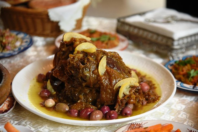 Private Market Tour & Cooking Class in Casablanca with Transfers - What you actually cook and eat