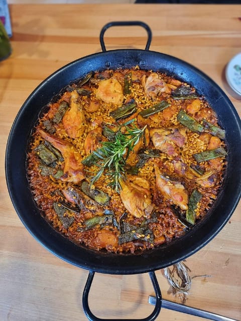 Private Paella & Tapas Cooking Class in a Local Chef's Home - Meeting José in his home kitchen