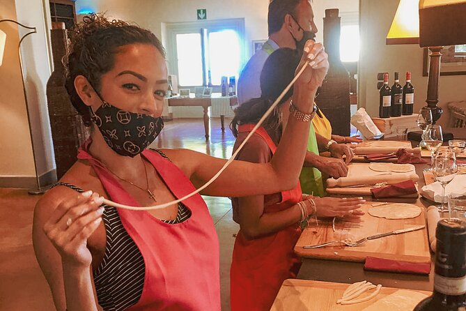 Private Pasta Making Class in Cortona - Making two or three kinds of pasta