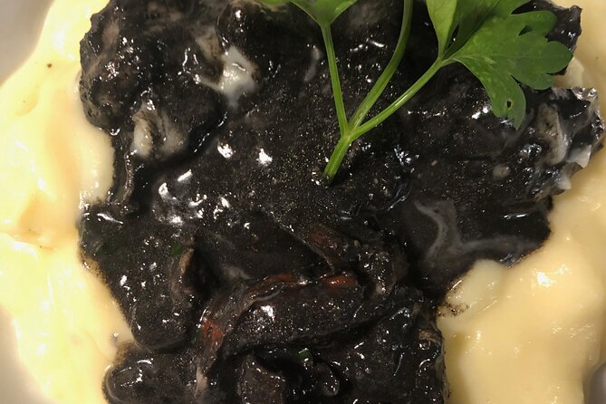 Private Portuguese Cooking and Wine Experience in Porto - Who will enjoy this most?