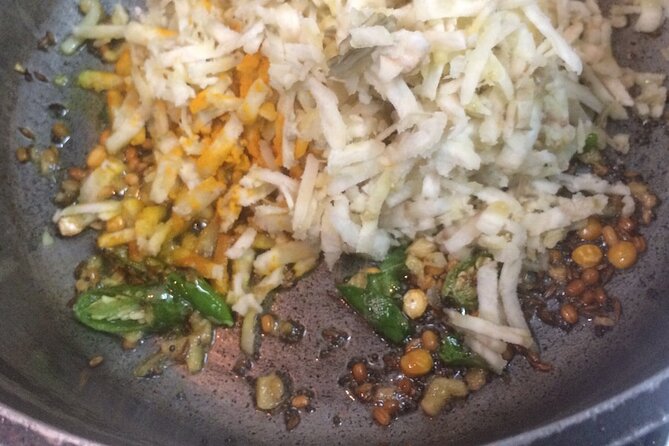 Private South Indian Tamil Cooking Class in Chennai with Srividya - How hands-on is the class?