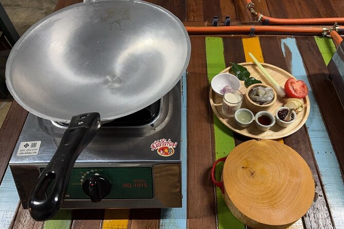 Private Thai Cooking Class with Spices Hands On Bangkok - Getting to Phasi Charoen