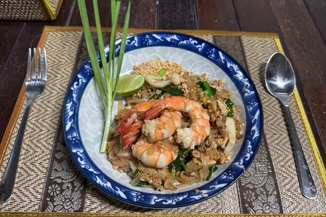 Private Thai Cooking Class with Spices Hands On Bangkok - Who should book this class?
