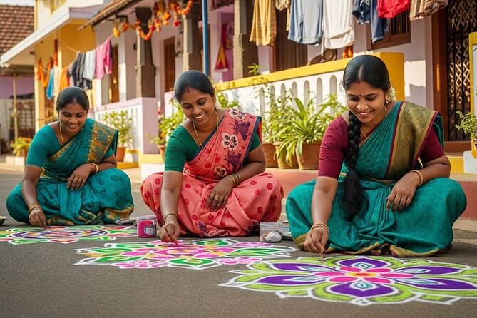 Private tour to learn Traditional Indian Art, craft & Cooking - Flower garland making with natural materials