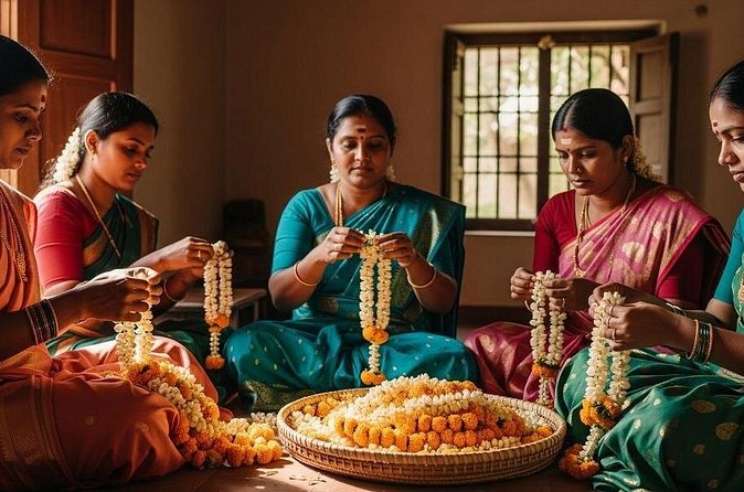 Private tour to learn Traditional Indian Art, craft & Cooking - Saree and dhoti dressing made practical