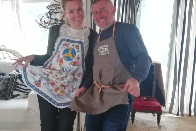 Puglia Cooking class "Le orecchiette, che pasta!" - Lunch, dinner, and the long-table rhythm