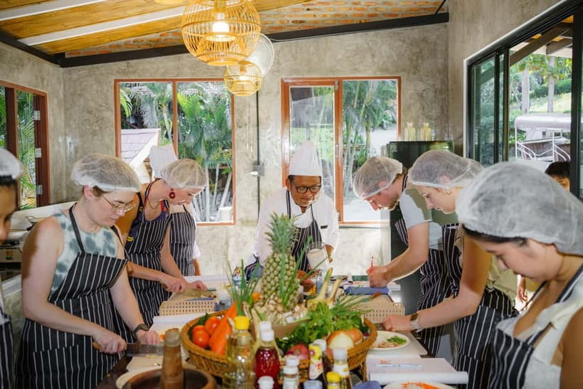 Railay: Hands-On Thai Cooking Class at Railay Beach - Key points to know before booking