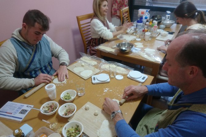 Ramen and Gyoza Cooking Class in Osaka - Group size and the feel of the room