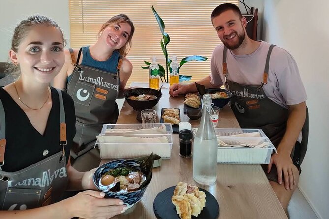 Ramen & Dumpling Cooking in Tokyo with Chef/Vegan possible - Making ramen, from noodles to finished bowl