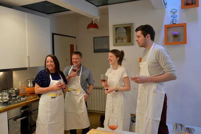 Rialto Market Tour with Hands on Cooking Class, Wine & Tiramisu - What this Venice cooking experience really offers