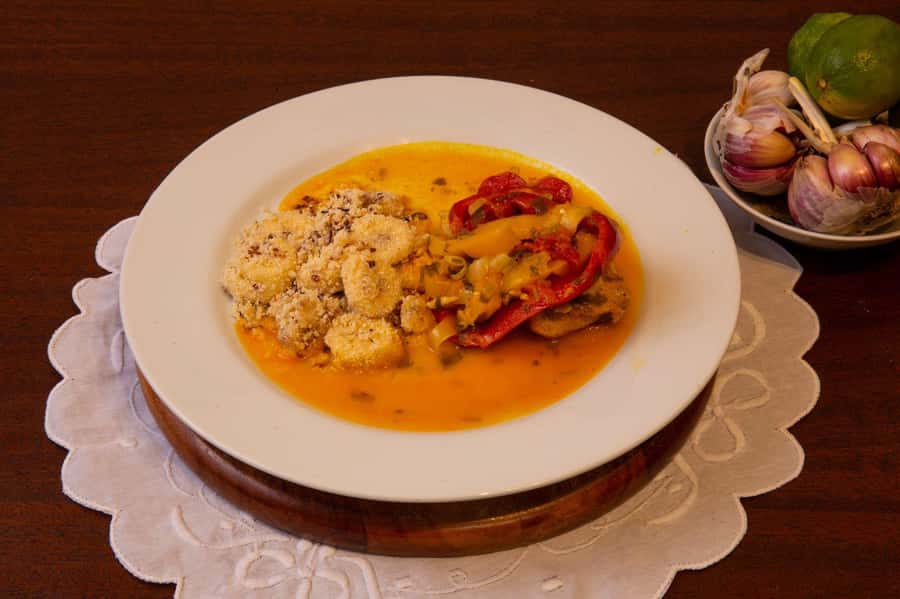 Rio de Janeiro: Brazilian Cooking Class with Hotel Pickup - Cooking the main dish with Carina or Chef Simone