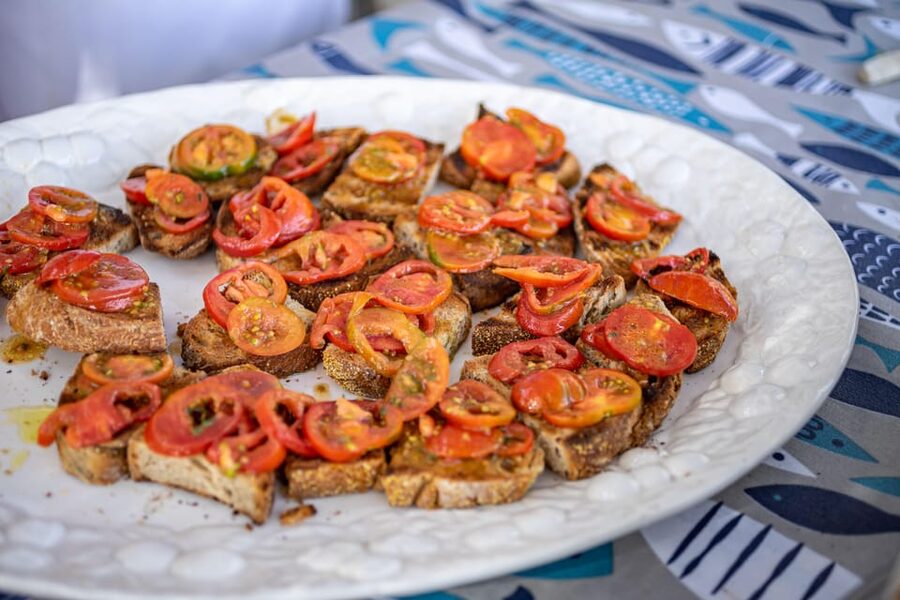 Riomaggiore: Cooking Class at a Local's Home - Finishing with a typical Italian dessert