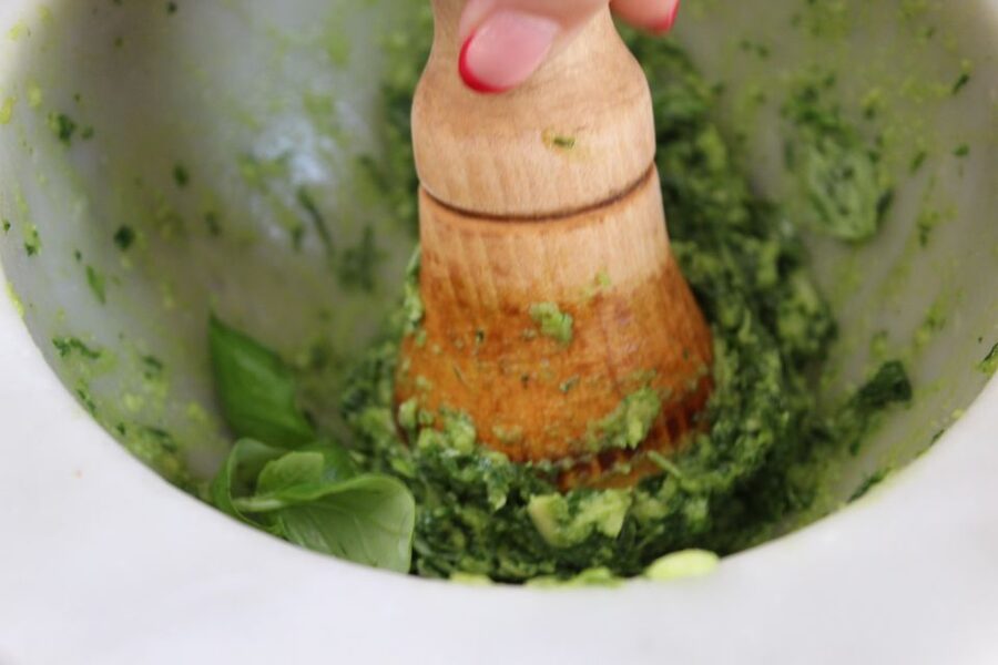 Riomaggiore: Pasta and Tiramisù Cooking Class - Who should book this class