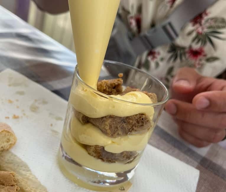 Riomaggiore: Pasta and Tiramisù Cooking Class - Sitting down to eat your own work