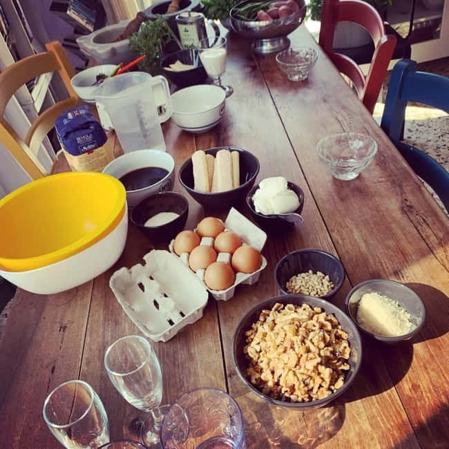 Riomaggiore: Pasta and Tiramisù Cooking Class - Arriving at the 16th-century home