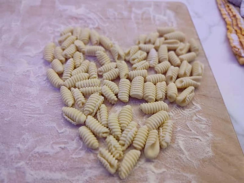 Roman Pasta making class - Ravioli: the careful part of the lesson
