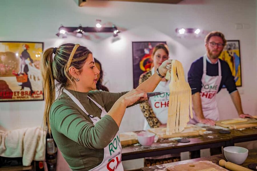 Rome: 2-in-1 Family-Friendly Pasta & Tiramisu Cooking Class - Who should book this class?