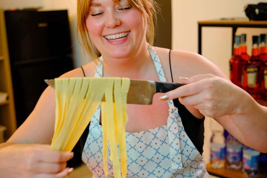 Rome: 2-in-1 Family-Friendly Pasta & Tiramisu Cooking Class - The three-hour plan, from tiramisu to dinner