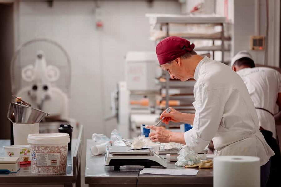 Rome: Cannoli, Gelato, Tiramisu Baking & Cooking Class - How much value do you get for $92?