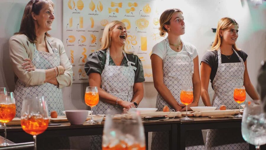 Rome Cooking Class: Make Pasta and 3 Spritz Cocktails - What happens during the three-hour class