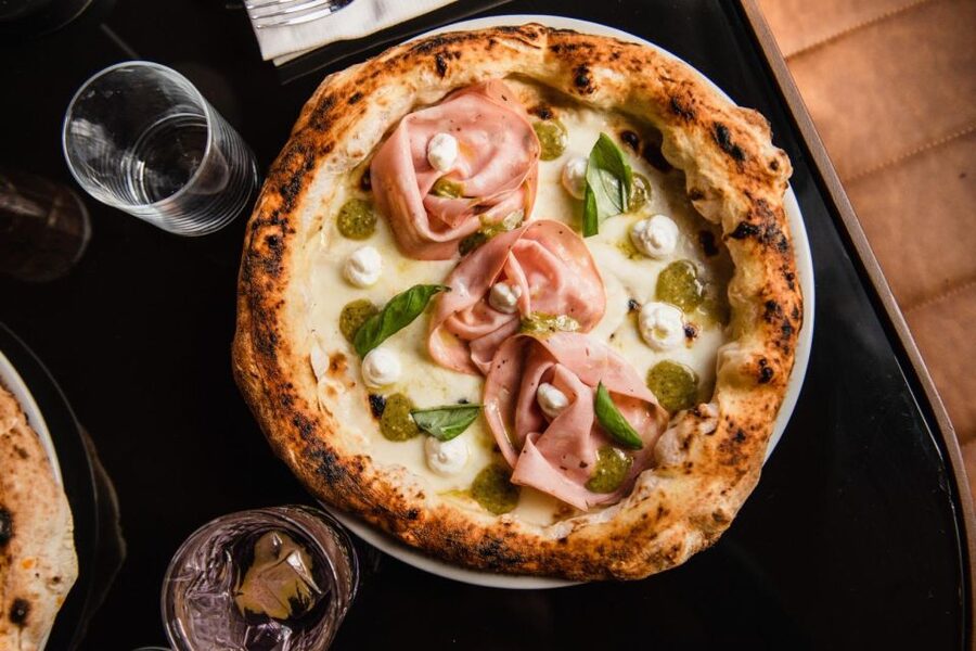 Rome: Cooking Class with a Master Neapolitan Pizzaiolo - Why the One-Hour Length Helps and Limits the Experience