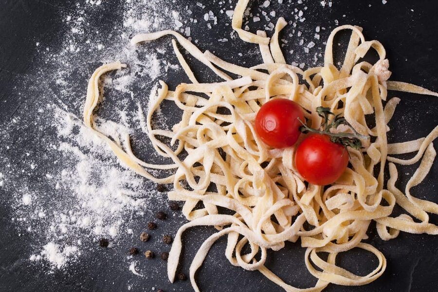 Rome: Cooking classes in the heart of the city - Eating together makes the class feel social