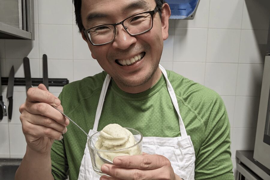 Rome cooking: Gelato & Tiramisu with savoiardi Baking class - Building the tiramisu step by step