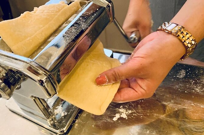 Rome Cooking: Pasta & Tiramisu Making, Free-Flowing Fine Wine - La Nicchia Café starts the Roman food lesson