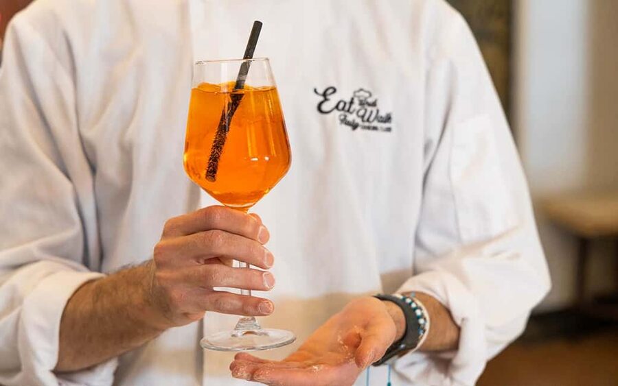 Rome: Enjoy Spritz and Pasta Making in Piazza Navona - The Spritz lesson sets the mood