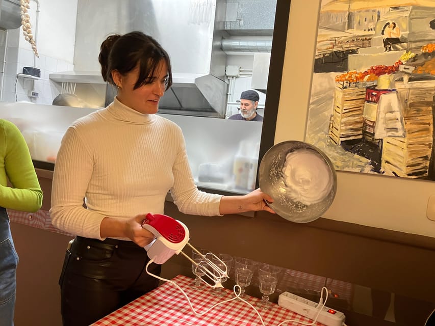 Rome: Fresh Pasta Making and Tiramisu Dessert Master Class - Arriving at Osteria San Giorgio on Via Luca della Robbia