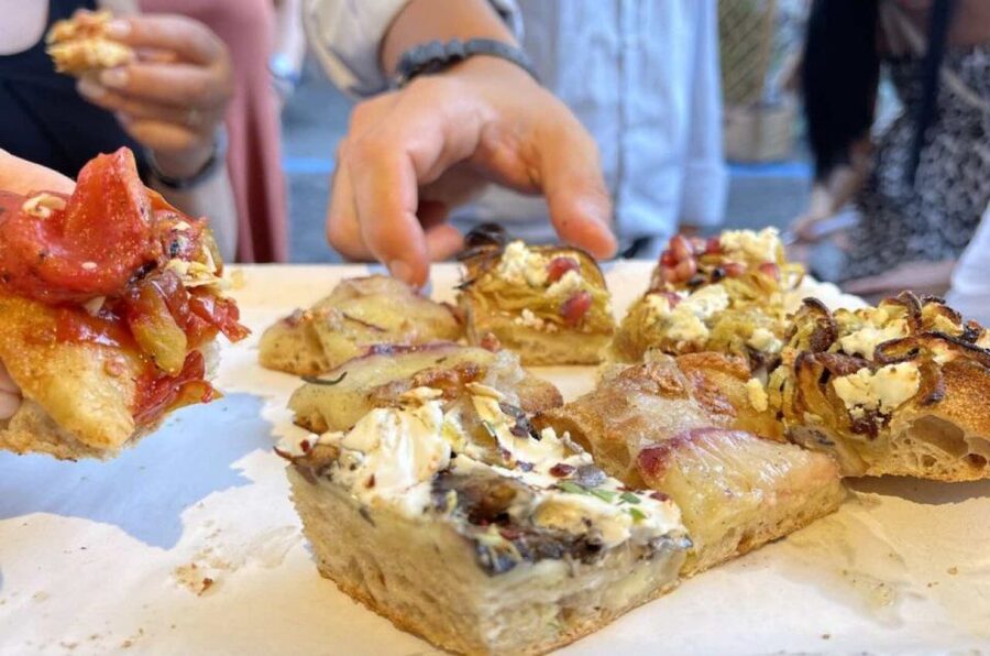 Rome: Gourmet Pizza Cooking Class (SHARED) - The central location near Piazza Navona