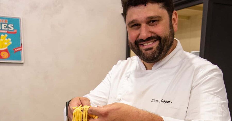 Rome: Handmade Pasta Cooking Class with Professional Chef - Meeting Chef Delio and getting started