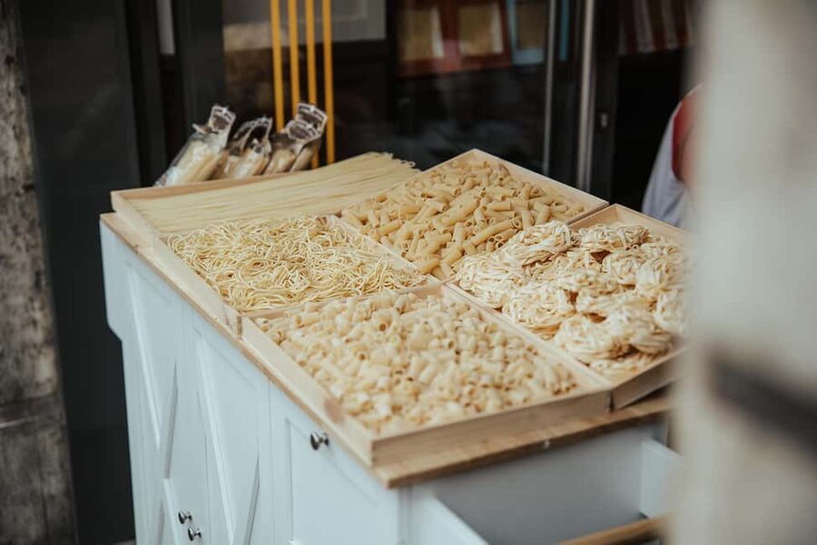 Rome: Pasta and Tiramisu Cooking Class with Spritz and Wine - Making fettuccine from flour and eggs