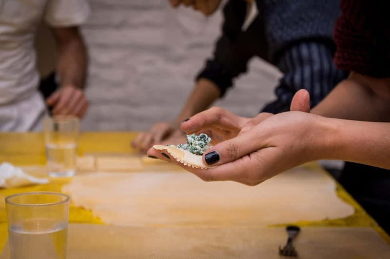 Rome: Pasta Cooking Class with Wine, Coffee, and Limoncello - Preparing and eating your own lunch