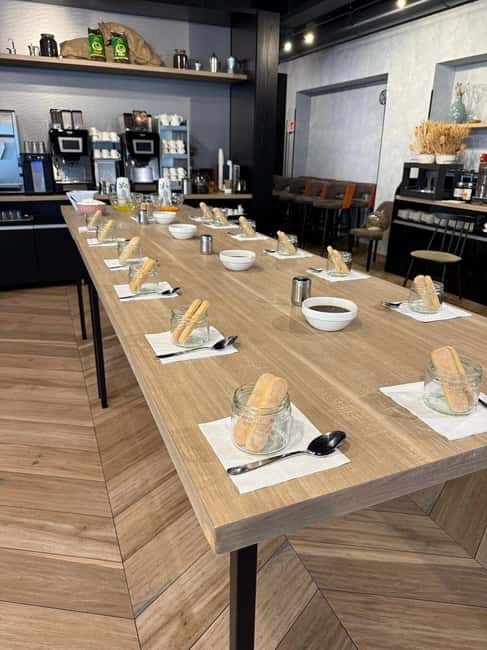 Rome: Pasta Fettuccine, Ravioli & Tiramisu Cooking Class - Practical timing, language, and cancellation