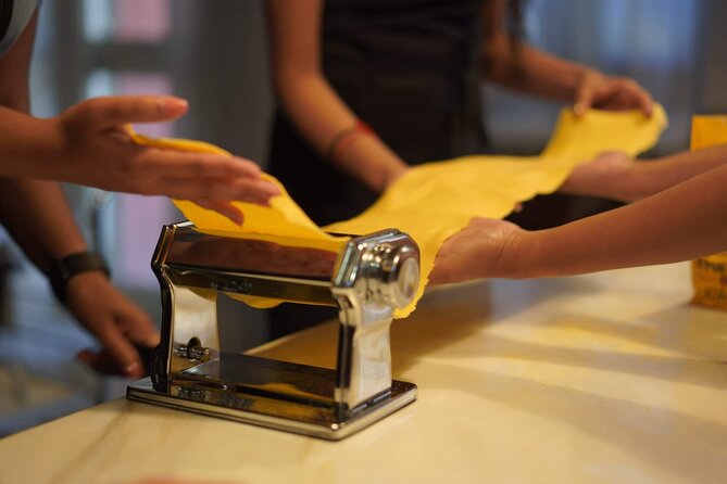 Rome Pasta Making Class with Italian Sauces and Wine Included - Fettuccine and spaghetti alla chitarra