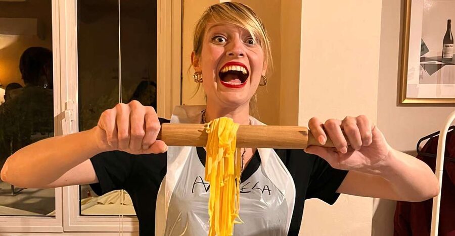 Rome: Pasta Making Class with Wine, Limoncello, and Dessert - Arriving at Palazzo Grazioli on Via della Gatta