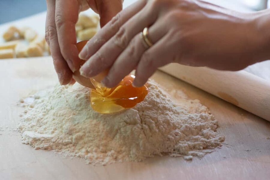 Rome: Pasta, Ravioli, and Tiramisu Cooking Class with Wine - Meeting above Rome’s Trionfale food market
