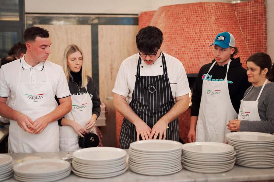 Rome: Pizza and Tiramisu Cooking Class in Piazza Navona - Starting with pizza dough, and an important detail