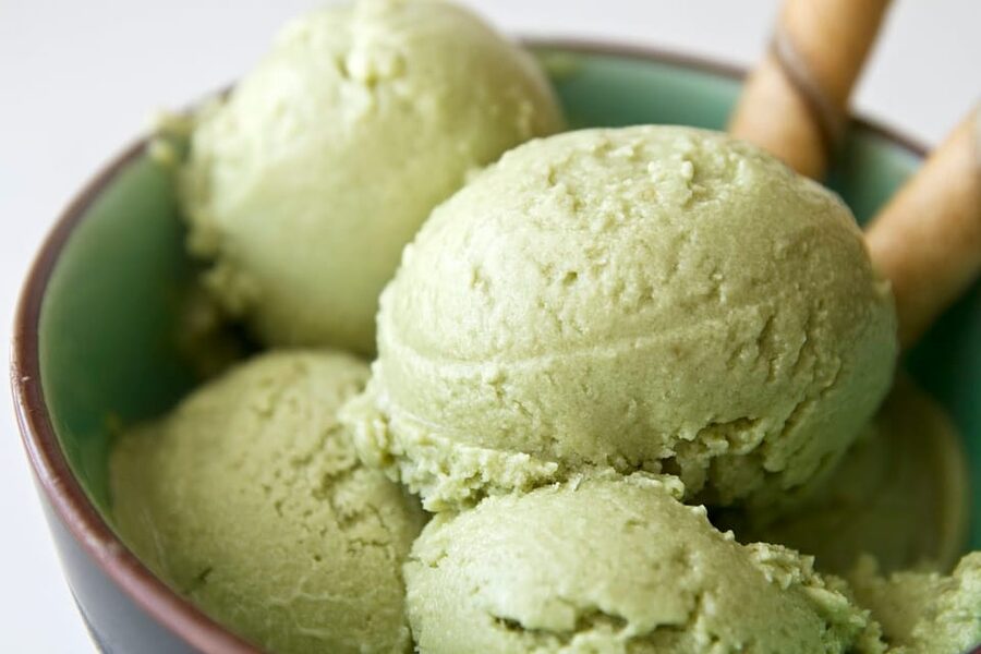 Rome Pizza & Gelato Cooking Class - Starting with homemade gelato