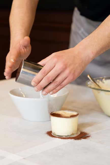Rome: Pizza & Tiramisu Cooking Class with Meal and Drink - Key points at a glance