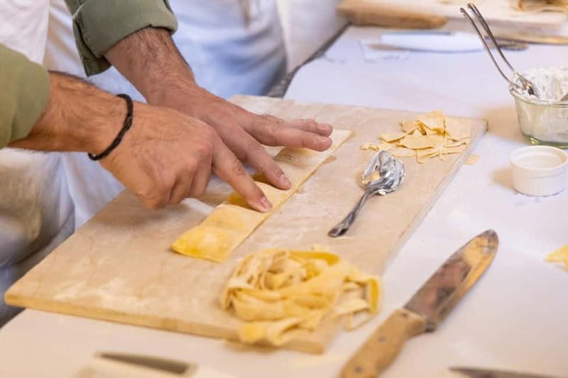 Rome: Ravioli, Fettuccine and Tiramisu Cooking Class - Key Points Before You Book