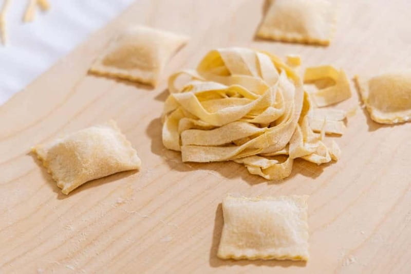 Rome: Ravioli, Fettuccine and Tiramisu Cooking Class - Rolling Dough for Fettuccine and Ravioli
