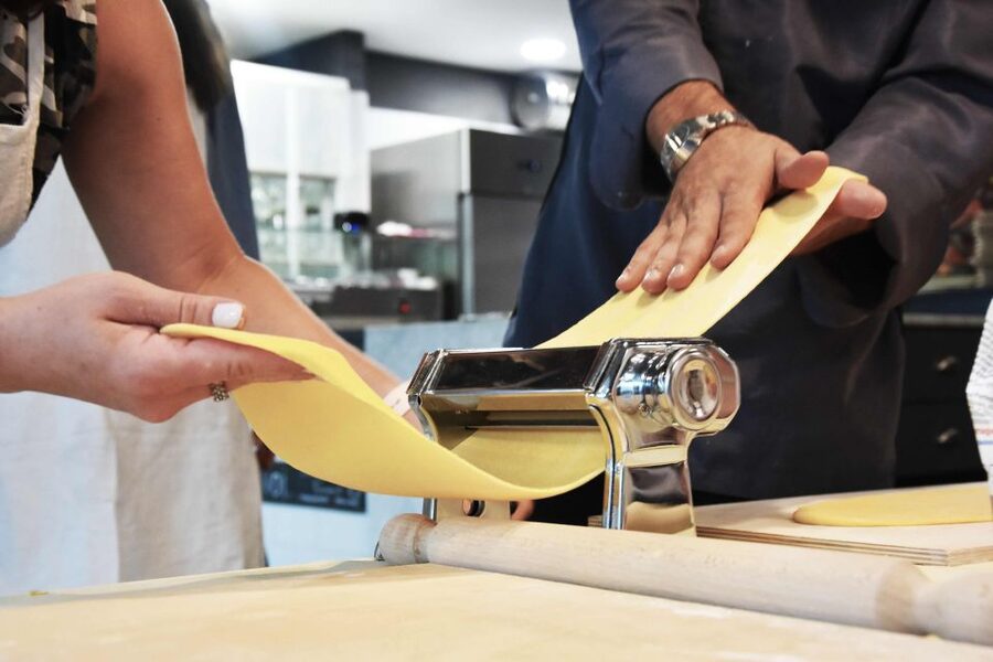 Rome: Small Group Pasta Making Class with Wine near Vatican - Starting with a Spritz and Roman snacks